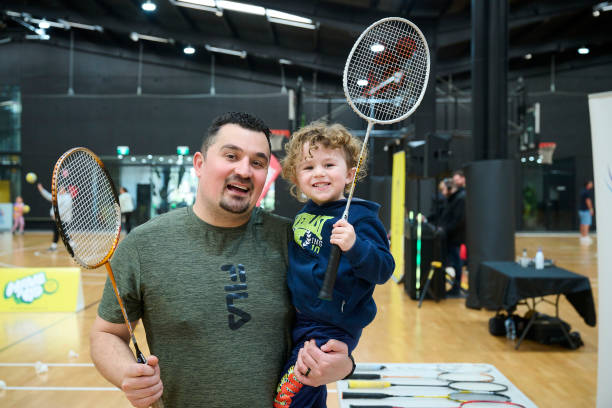 5步教你画超简单的羽毛球（适合小朋友）