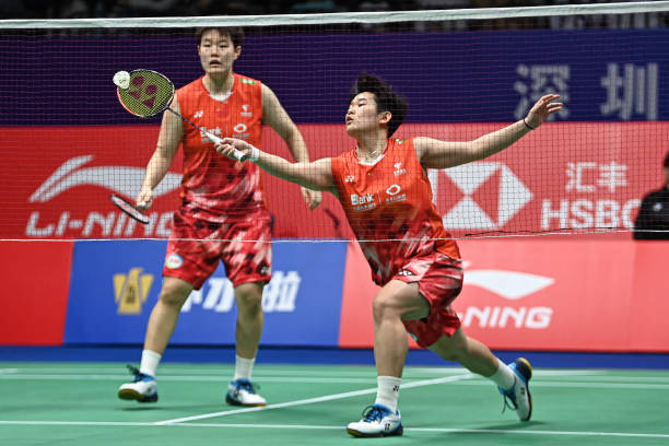 校内购买羽毛球拍:初中生需要注意哪些事项?