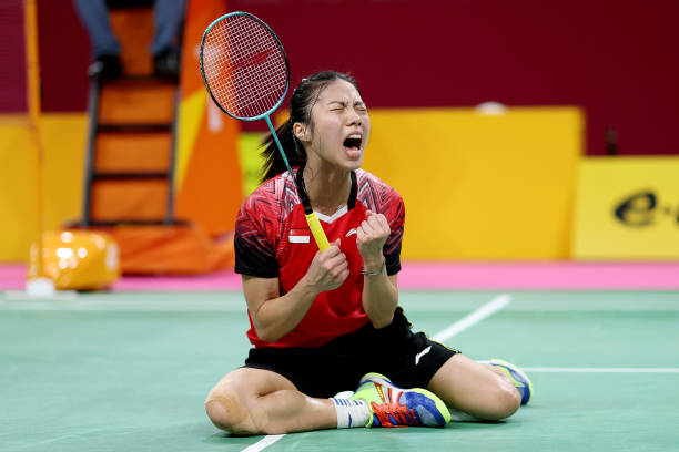 羽毛球扣杀技术:完整动作分解+发力技巧详解