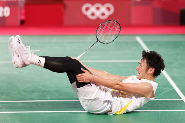 小型羽毛球场地标准尺寸：单打与双打的区别