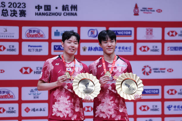 高远球击球点太低或太高？调整方法一次学会