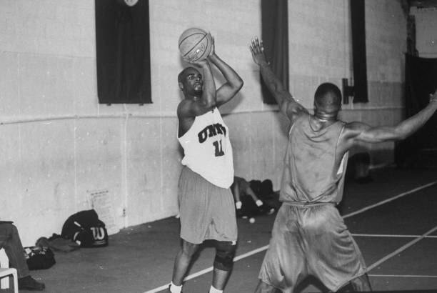 意大利顶级篮球鞋品牌:从时尚到性能的完美融合