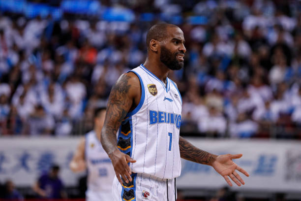 CBA季后赛晋级规则:几个队可以进入?