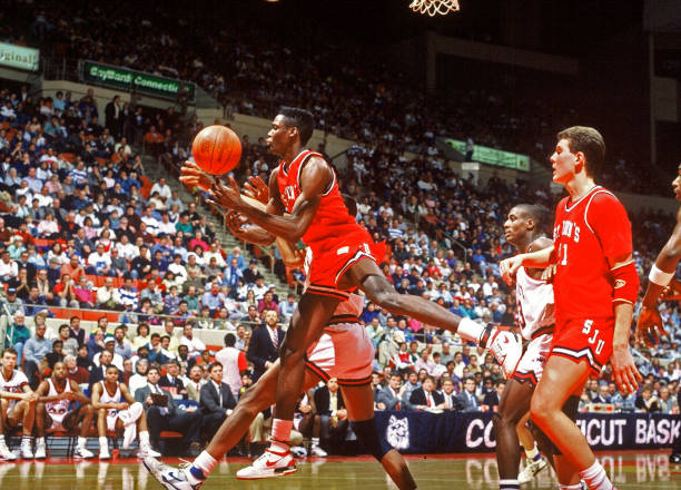 单人单场得分破百:盘点NBA历史最高分比赛