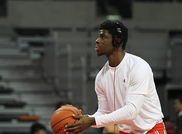 教练视角:如何根据2022规则调整战术部署