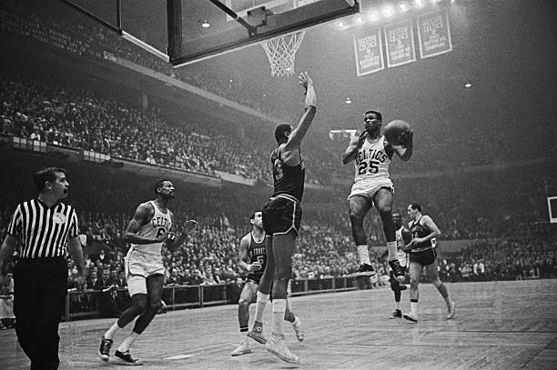 (结合历史背景,探讨其成绩的传承性)