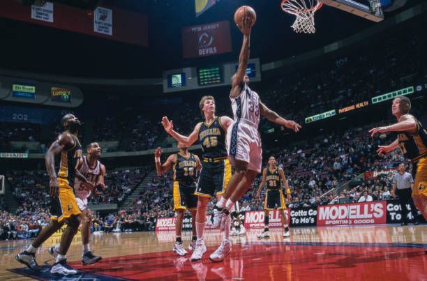 国际标准篮球场尺寸与标记要求