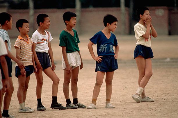 揭秘FIFA足球世界转会市场的运作机制