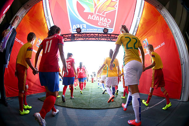 (风格：聚焦变化、热点)