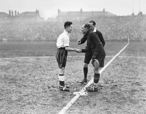 范德萨神扑救主!央视高清记录2008年欧冠决赛