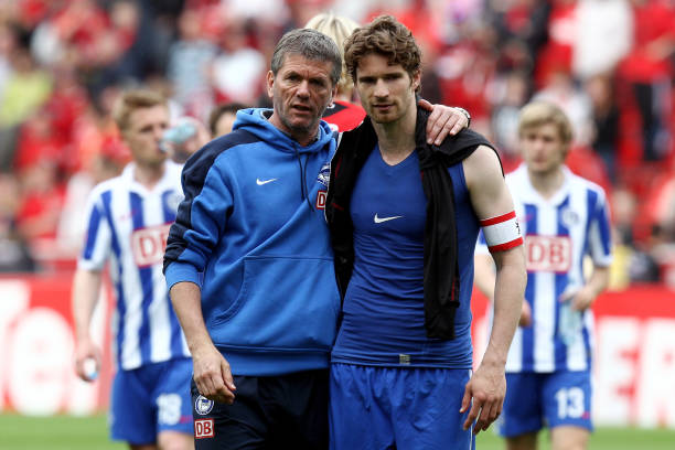 七人制足球球门尺寸图示与测量方法