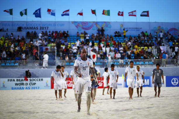 权威评选！足坛历史级中前卫与现代天才的TOP10较量