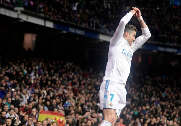 零角度射门背后的心理博弈：门将最怕这种射门方式？