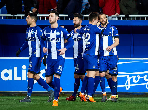 (适用于周末赛事集中的预告)