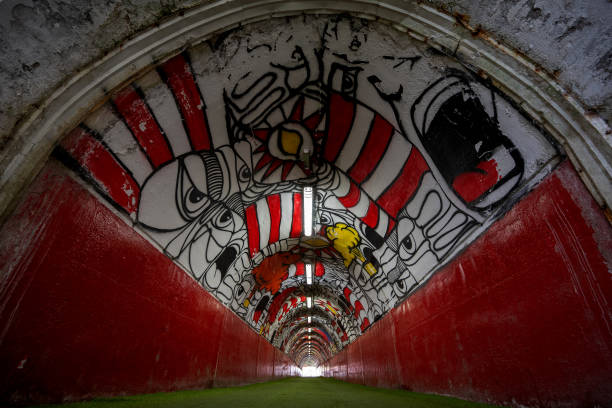 巴黎圣日耳曼的2021欧冠梦想:挑战与突破