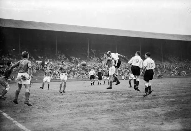 皮埃尔·德·顾拜旦:现代奥运会的伟大奠基者