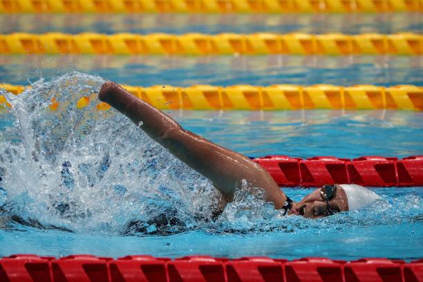 儿童蛙泳技巧:如何游得更快?