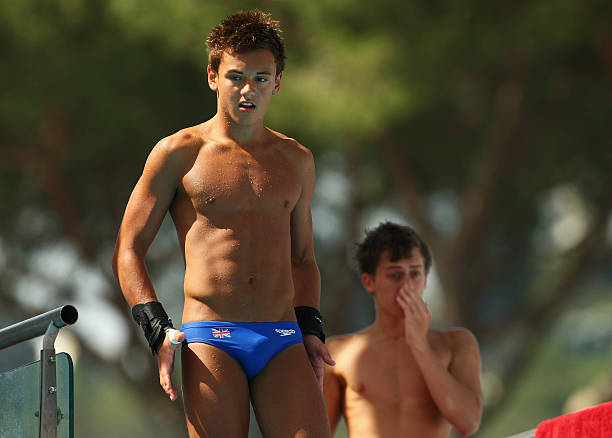 告别耳朵不适:游泳进水问题的终极解决方案