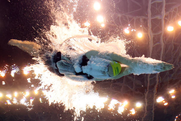 儿童游泳的好处：促进发育，增强体质与自信心