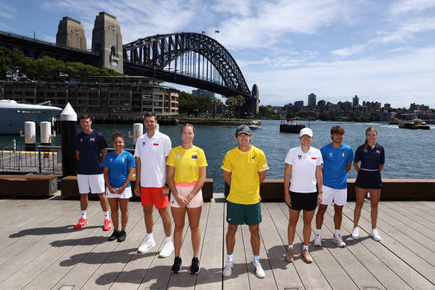 温网2021男单半决赛:德约科维奇险胜沙波瓦洛夫晋级决赛