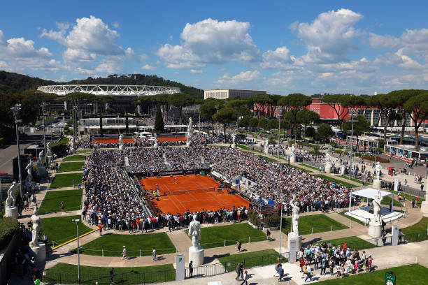 网球直播频道正在播出:大满贯赛事回顾,重温经典瞬间