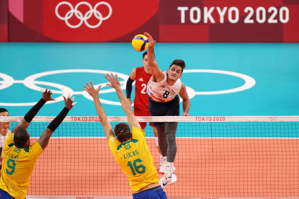 朱婷:高尔夫球场上的一颗新星